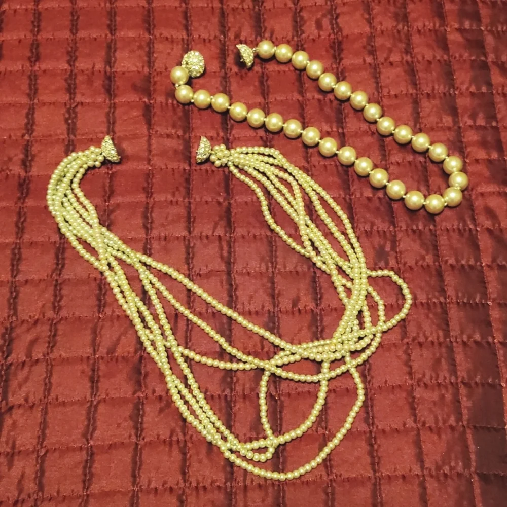 Statement pearl necklace NWOT - Picture 3 of 5